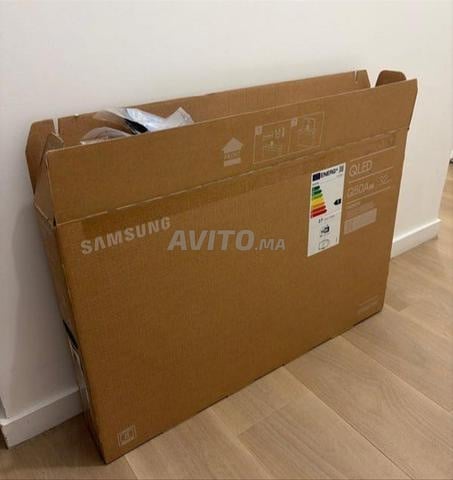 Samsung Crystal UHD 50” – Smart TV 4K Neuf