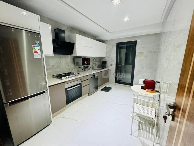 Appartement à louer 60 m² à Tanger - 2
