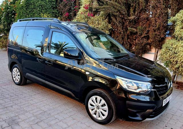 Renault EXPRESS Noir diesel 2022 à Agadir