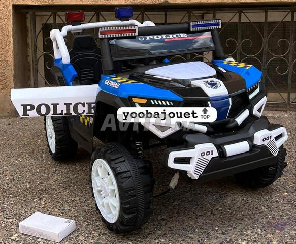 VOITURE POLICE/ توصيل مجاني لجميع المدن