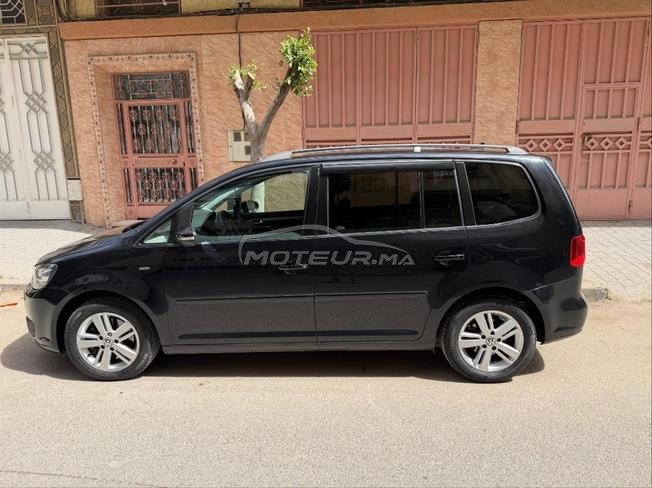 Volkswagen touran model 2013 dewana 2017 