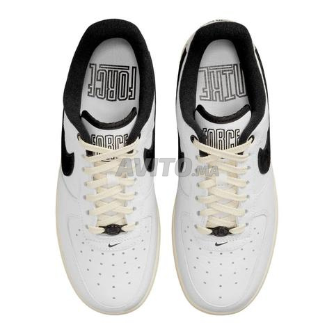 Nike Air Force 1 07 LX - 2