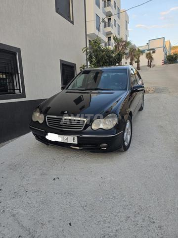 Mercedes W203 C 220 mod 2001 dédouane 2005