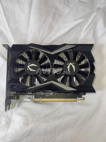 Carte graphique GTX 1650 4GB propre - 2