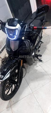 SCOOTER 49CC COMME NEUF 2024 - 2
