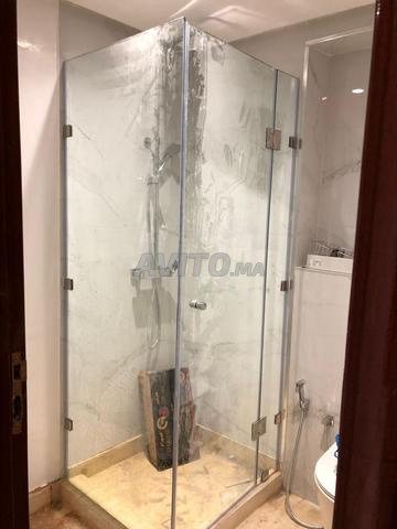 Douche en verre trempé