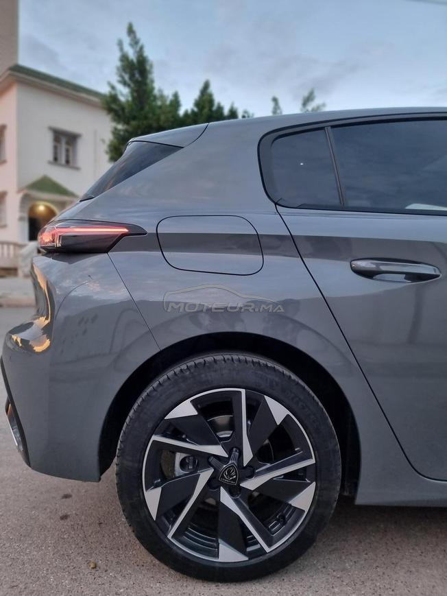 Peugeot 308 Diesel Automatique 2025 à Oujda