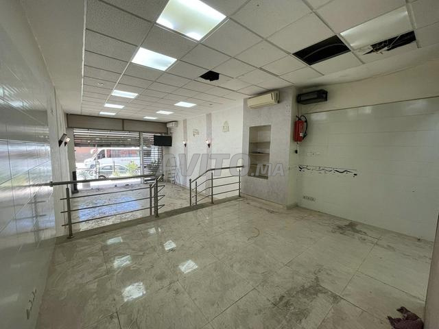 Local commercial à Vendre proche de la gare