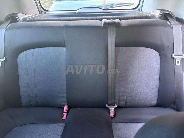 Voiture en très bon état - 2