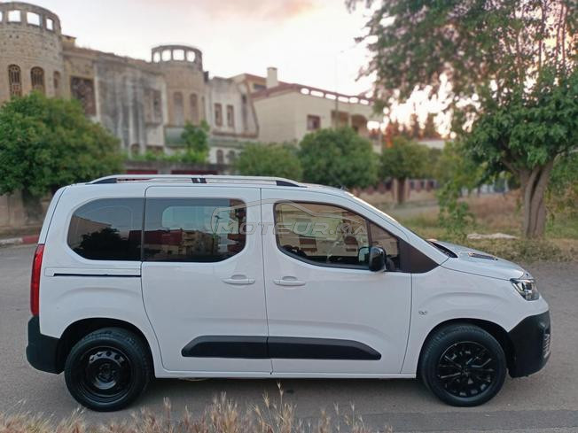 FIAT DOBLO modèle 2023