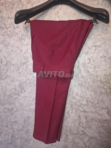 بدلة نسائية عنابية - 2