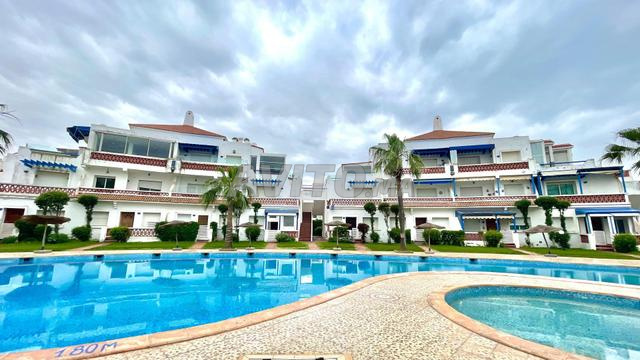 Appartement résidence privée avec piscine - 2