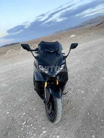 Yamaha Tmax 560 - 2