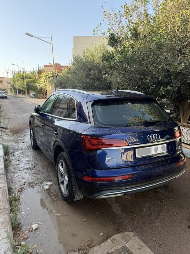 Audi Q5.       