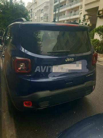 Voiture à vendre très très bonne
