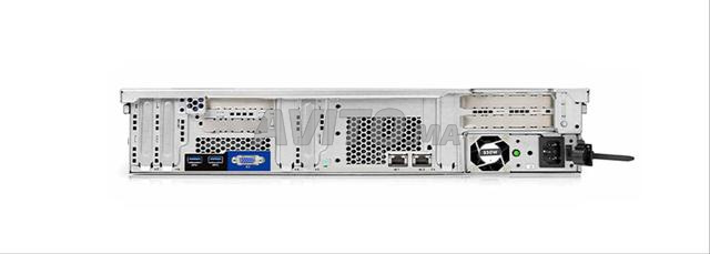 HPE DL80 G9 2xXeon 32Go 960Go SSD Reconditionné - 2
