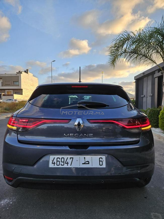 megane intense neuf pour ceux qui sont intéressés 