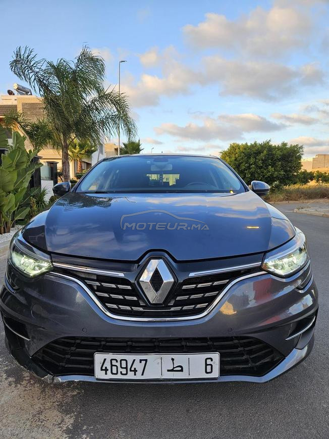 megane intense neuf pour ceux qui sont intéressés 