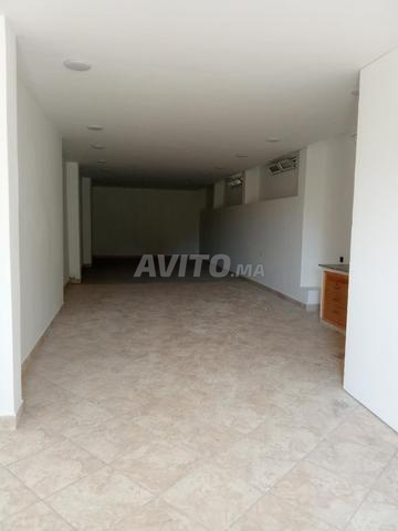 2 Locaux commerciaux - 80m2 chacun - 2