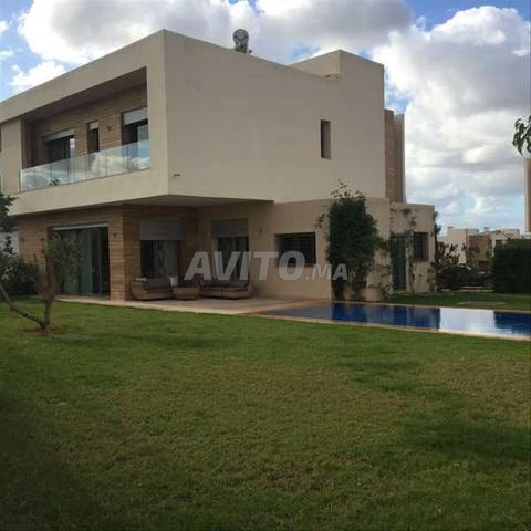42586-Villa à louer à 35000DH à Californie