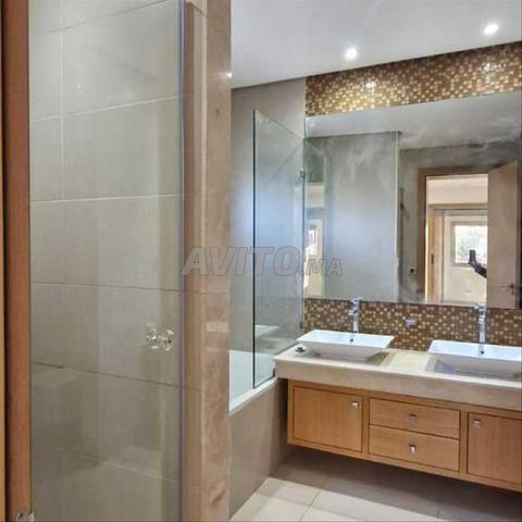 177041-فيلا للإيجار بـ 35000 درهم في بوسكورة - 2