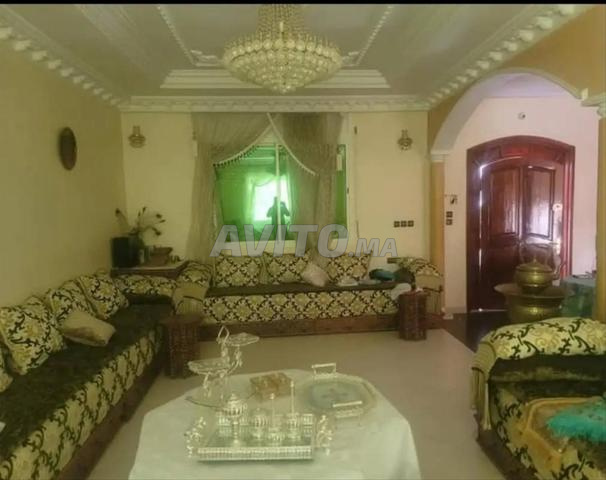 🏡 فيلا عصرية للبيع برياض تولال – مكناس