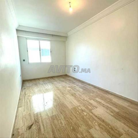 53695-Appt à louer à 10500DH à Maarif - 2