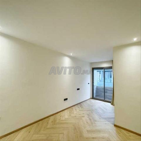 158302-Appt à louer à 11000DH à Bourgogne (Anfa) - 2