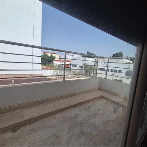 138274-Appt à louer à 9600DH à Hay Nahda - 2