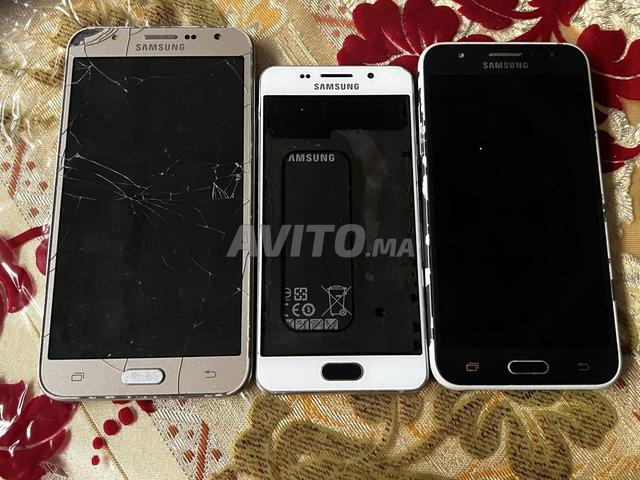 Téléphones d'occasion pour préparation ou pièces - 2