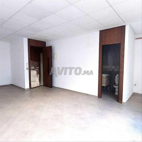 173087-Bureau à louer à 5500DH à Roches Noires - 2