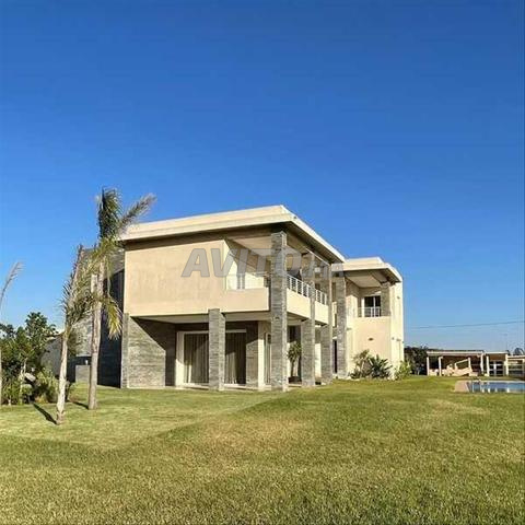 6195-Vente Villa à Nouaceur Ouled Hebik de 9967 m²