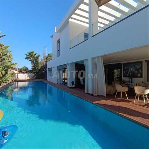 43816-Vente Villa à Casablanca Ain Diab Extension