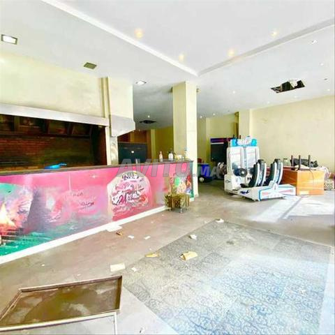 47043-Vente Local à Casablanca Aviateur de 748 m²