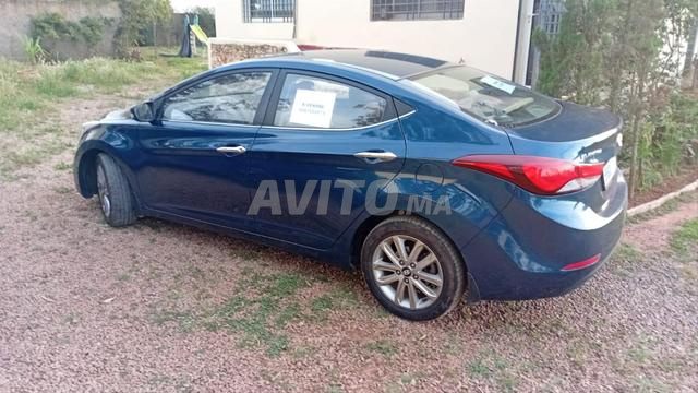 Hyundai Elantra Diesel Automatique 2016 - 2