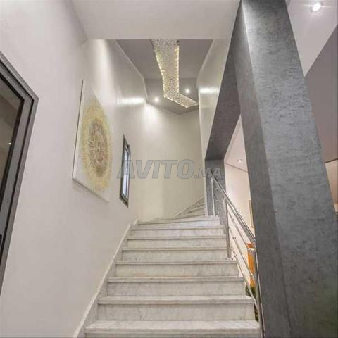 83052-بيع فيلا في مراكش تاركة بمساحة 410 م² - 2
