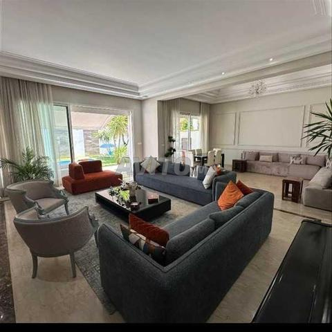 159620-Vente Villa à Casablanca Ain Diab de 322 m²