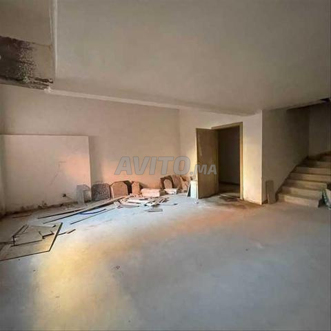 91080-بيع شقة في مراكش سملالية بمساحة 249 متر مربع - 2