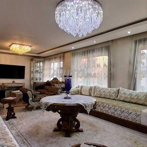 180997-بيع شقة بالدار البيضاء، غوتييه بمساحة 224 متر مربع