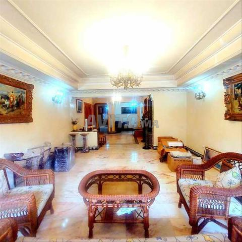 44848-Vente Appt à Casablanca Mers Sultan de 214 m