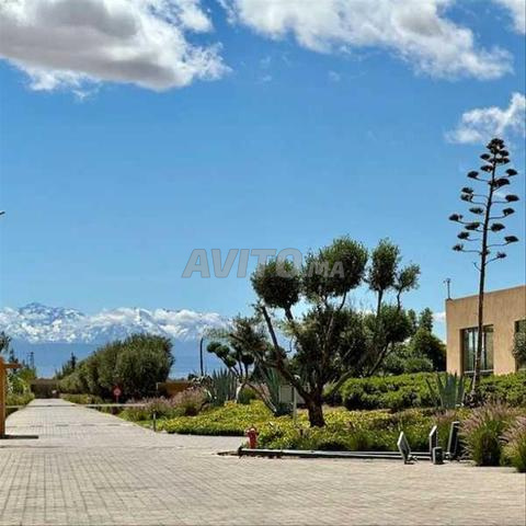 173817-بيع شقة في مراكش طريق فاس بمساحة 147 - 2