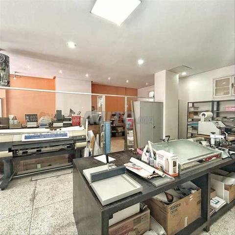 148845-بيع محل في الدار البيضاء كوتيه بمساحة 140 متر مربع