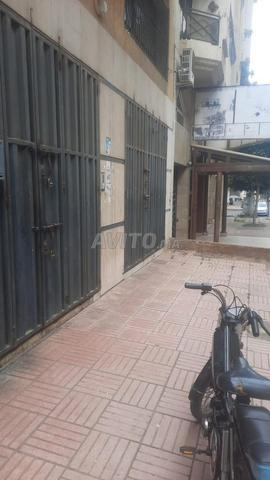 Magasin à vendre à côté de rue de Rome 180m² et 90SP