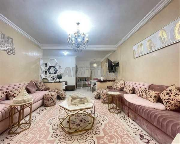 183824-بيع شقة بمراكش إيسيل بمساحة 98 متر مربع