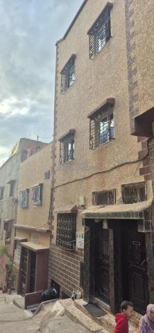 Maison à vendre avec 3 appartements - 2