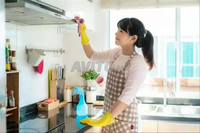 femmes de ménage asiatiques
