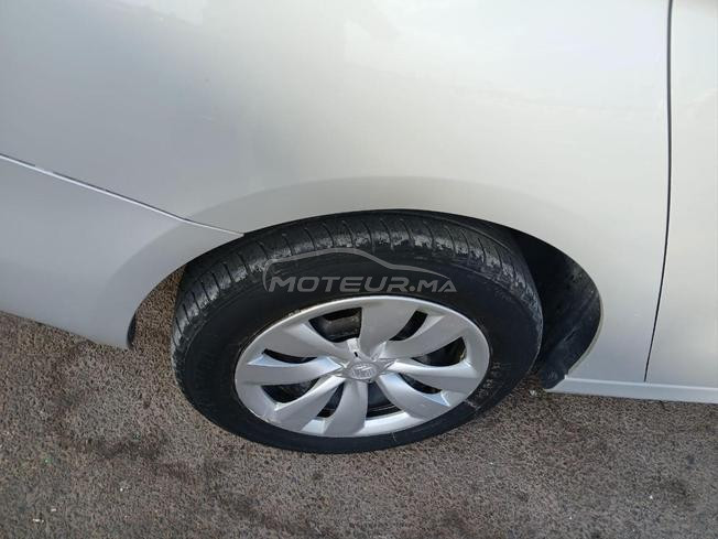 une belle voiture a vendre 