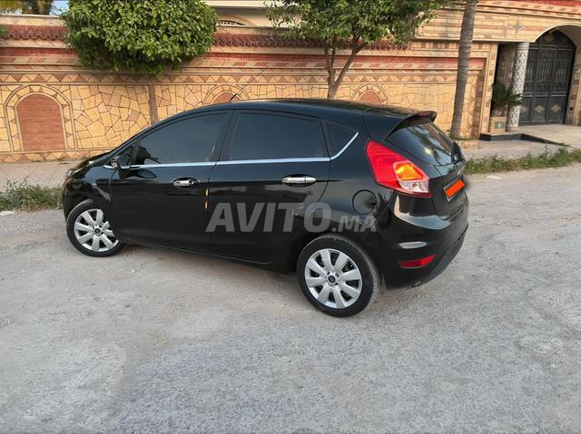 Ford Fiesta essence 2016 - 2