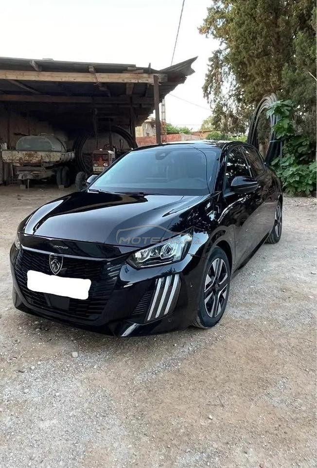 PEUGEOT 208 v 2024