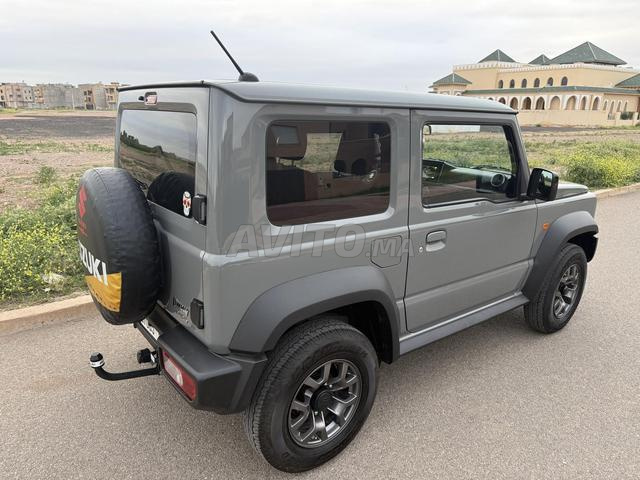 Vends Suzuki Jimny état neuf - 2